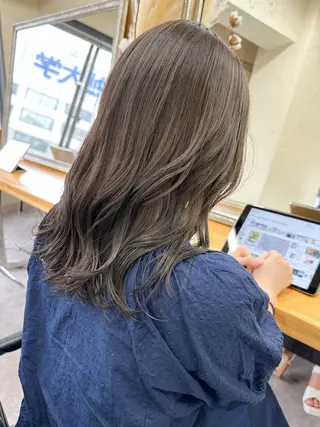 カラー レディースパーマ モデル募集RIKOのヘアスタイル