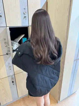 ロング 三輪 恭平のヘアスタイル