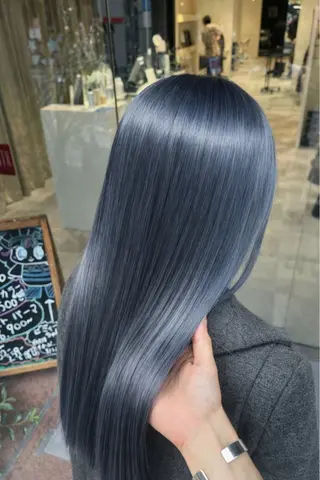 カラー 美髪矯正/髪質改善 /透明感ある艶カラーのヘアスタイル