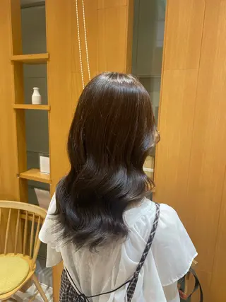 ミディアム パーマ 💎ツヤ髪ストレート カラー💎かのんのヘアスタイル