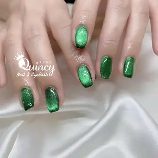 ネイル Quincy ネイル&アイラッシュのマツエク・マツパデザイン