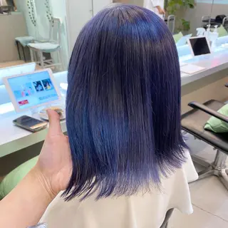ミディアム カラー 岡野 静華のヘアスタイル