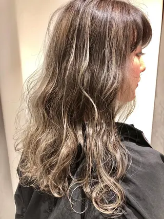 セミロング カラー 店長 小池アキトのヘアスタイル