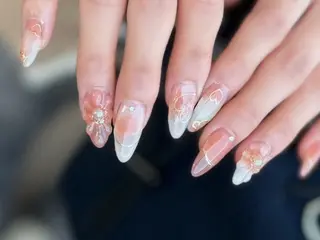 ネイル 新山 聖のネイルデザイン