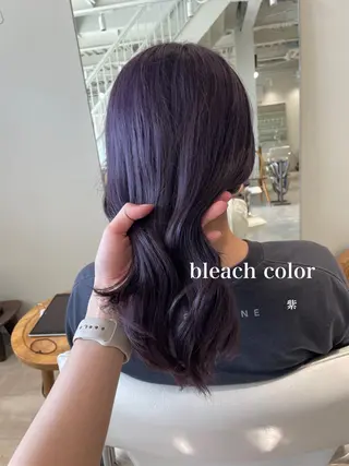 セミロング カラー 峯崎 葵のヘアスタイル