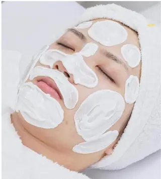 MûRIR Ayaのマツエク・マツパデザイン