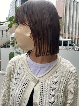 ショート カラー センターパート/ 暖色カラーayuのヘアスタイル