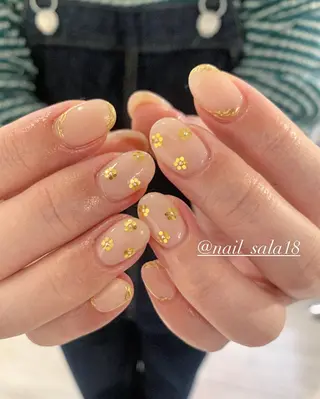 ネイル 齋藤 沙羅のネイルデザイン