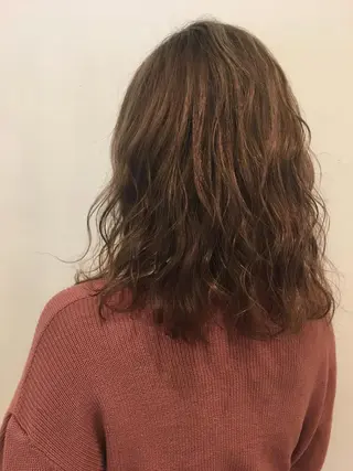 ミディアム 永田 琴愛のヘアスタイル