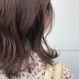 ミディアム カラー カトウ ユウカのヘアスタイル