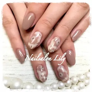 ネイル Lily*nail 🌻Mii🌻のネイルデザイン