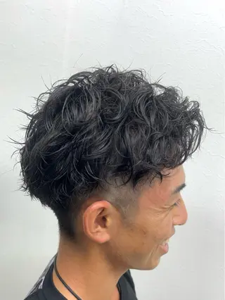 パーマ メンズ ダブルスキルエクステ /羽エクステ白石宇由のヘアスタイル
