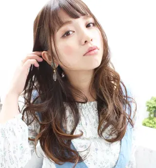 セミロング カラー パーマ tuuli トゥーリのヘアスタイル