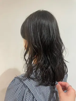 セミロング 佐藤 世怜奈のヘアスタイル