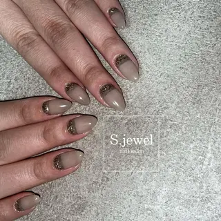 ネイル S. JEWELのネイルデザイン