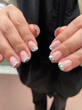 ネイル はばすみれ🎀ﾈｲﾙ 光ﾌｪｲｼｬﾙ ﾍｱのネイルデザイン