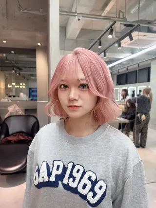 ミディアム カラー ヘアアレンジ ARIA💎縮毛矯正 ブリーチ💎複雑履歴のヘアスタイル