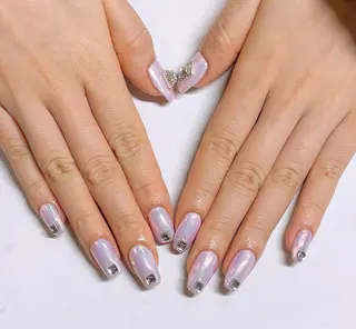 ネイル VIERU 🌈🎀💖のネイルデザイン