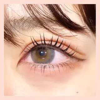 マツエク・マツパ 浅野 優衣のネイルデザイン