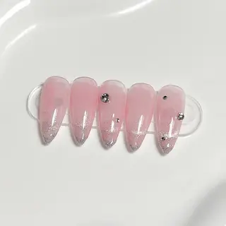 ネイル れでぃん nail❤︎のネイルデザイン