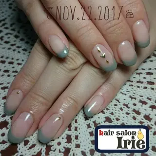 ロング カラー パーマ ヘアアレンジ メンズ キッズ ネイル 與儀 知佳のネイルデザイン