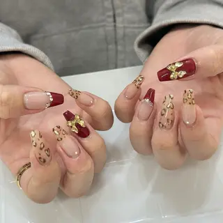 ネイル Elegancia. Hiromiのネイルデザイン