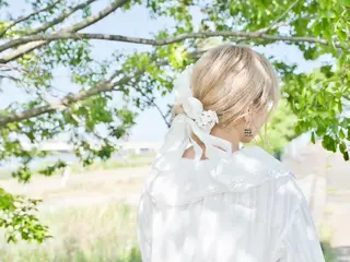 ミディアム カラー 安藤悠里/ハイトーン /デザインカラーのヘアスタイル