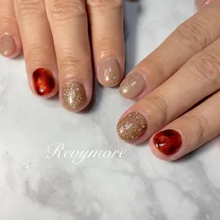 ミディアム ネイル nail salon Revymoreのネイルデザイン
