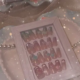 ネイル LUANA ジュリのネイルデザイン