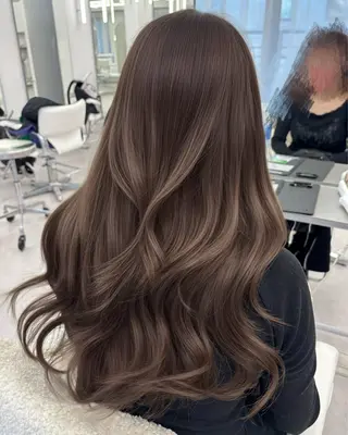 ロング カラー 🫧いちの 🫧のヘアスタイル