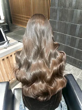 ロング カラー LATTE所属・𝑺𝒂𝒌𝒊 🩶マンツーマン施術のヘアスタイル