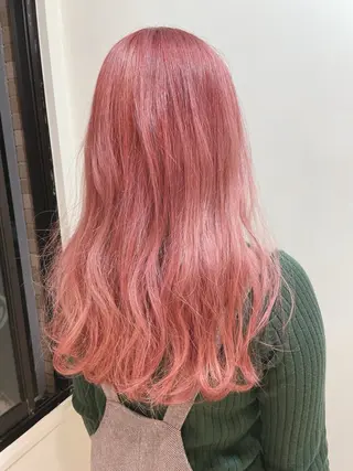 カラー 今枝莉菜 上品なツヤカラーのヘアスタイル