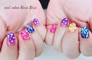 ミディアム ネイル ネイルスタジオ シェイクユアハンズのネイルデザイン