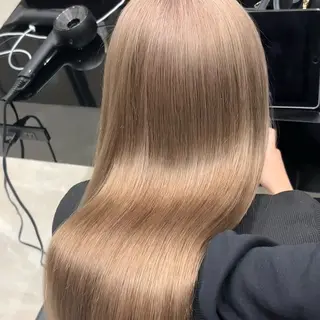ロング カラー こせ 煌星のヘアスタイル