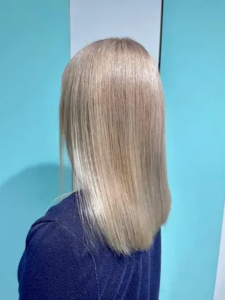 セミロング 原 千景のヘアスタイル