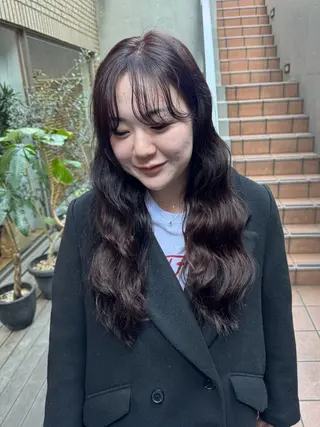 ミディアム パーマ 大橋 芽衣のヘアスタイル