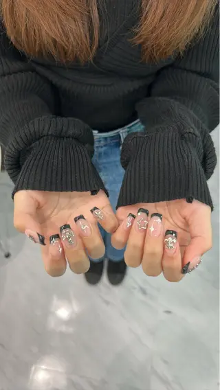 ネイル 加藤 楓子のネイルデザイン