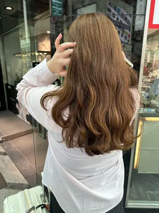 ロング カラー 天野 瑠真のヘアスタイル