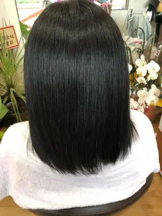 ミディアム 田中 佐枝子のヘアスタイル