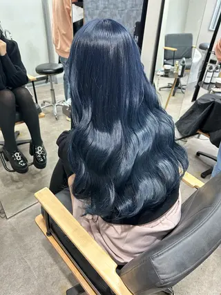 ロング カラー レイヤーカット🪄 耳ツボ🎀Ayumiのヘアスタイル