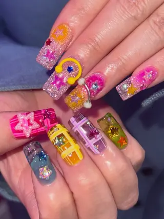 ネイル 🫧HI-KO 🫧のネイルデザイン