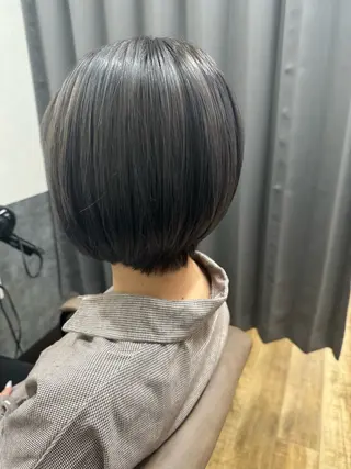 ショート カラー reeed konnoのヘアスタイル