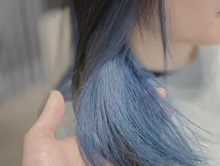ロング 平山 弘樹のヘアスタイル