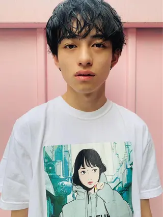 パーマ メンズ センターパート／マッ シュ／パーマ　あさみのヘアスタイル