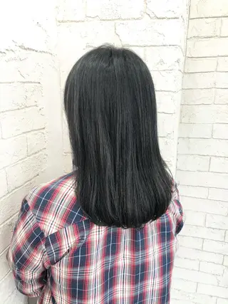 ロング カラー 槙川 郁弥のヘアスタイル