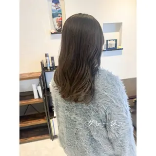 セミロング カラー 坂井田 浩樹のヘアスタイル