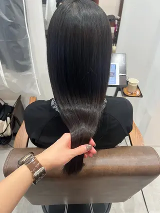 ロング 美髪矯正/髪質改善 🌼 原田 愛弓のヘアスタイル