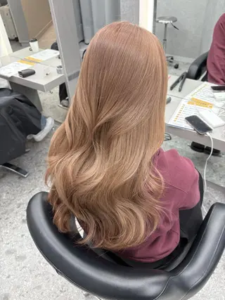 カラー 家村 茉由のヘアスタイル