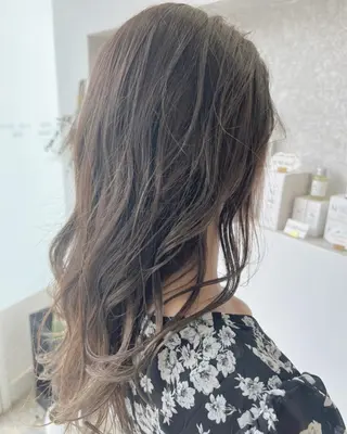 セミロング カラー MignonS 仙幸 大輔のヘアスタイル