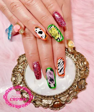 ネイル CROWN プライベートサロンのネイルデザイン